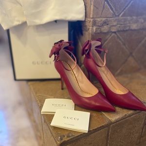 Gucci Nappa Charlotte “bee” Hibiscus Red Heel // Size 38